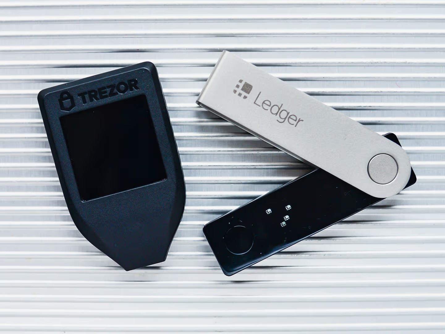 How to Use a Hardware Wallet: Complete Guide to Ledger and Trezor